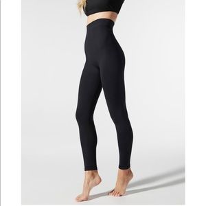 Blanqi high waist postpartum/nursing leggings
